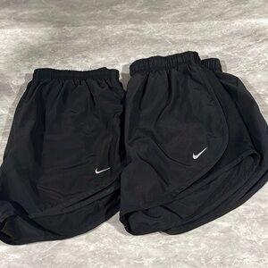 Large black Nike tempo shorts